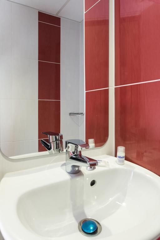Initial By Balladins Saint-Quentin / Gauchy Kamer foto